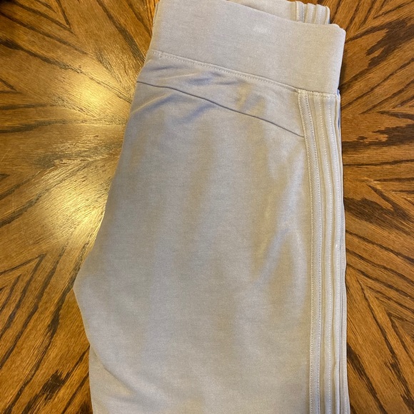 Athleta | Serenity Gray Track Pant Silver Bells - Picture 9 of 10